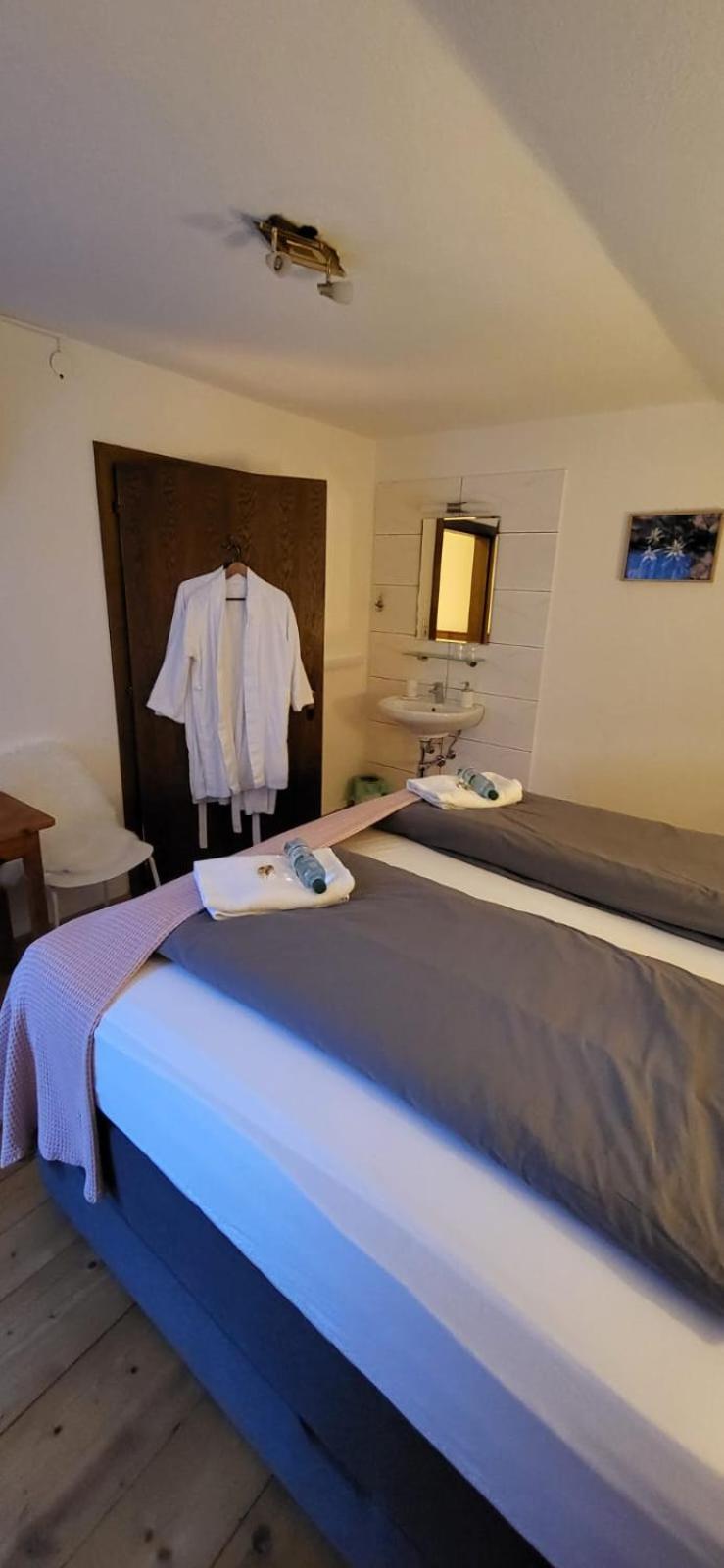 Zum Schneider Bed and breakfast *